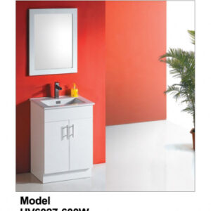 Solid Door Vanity UV6027-600W