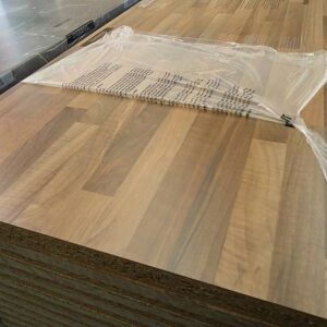 LAMINATED BENCHTOP KITCHEN 3650mm heat resistant tight form walnut laundry