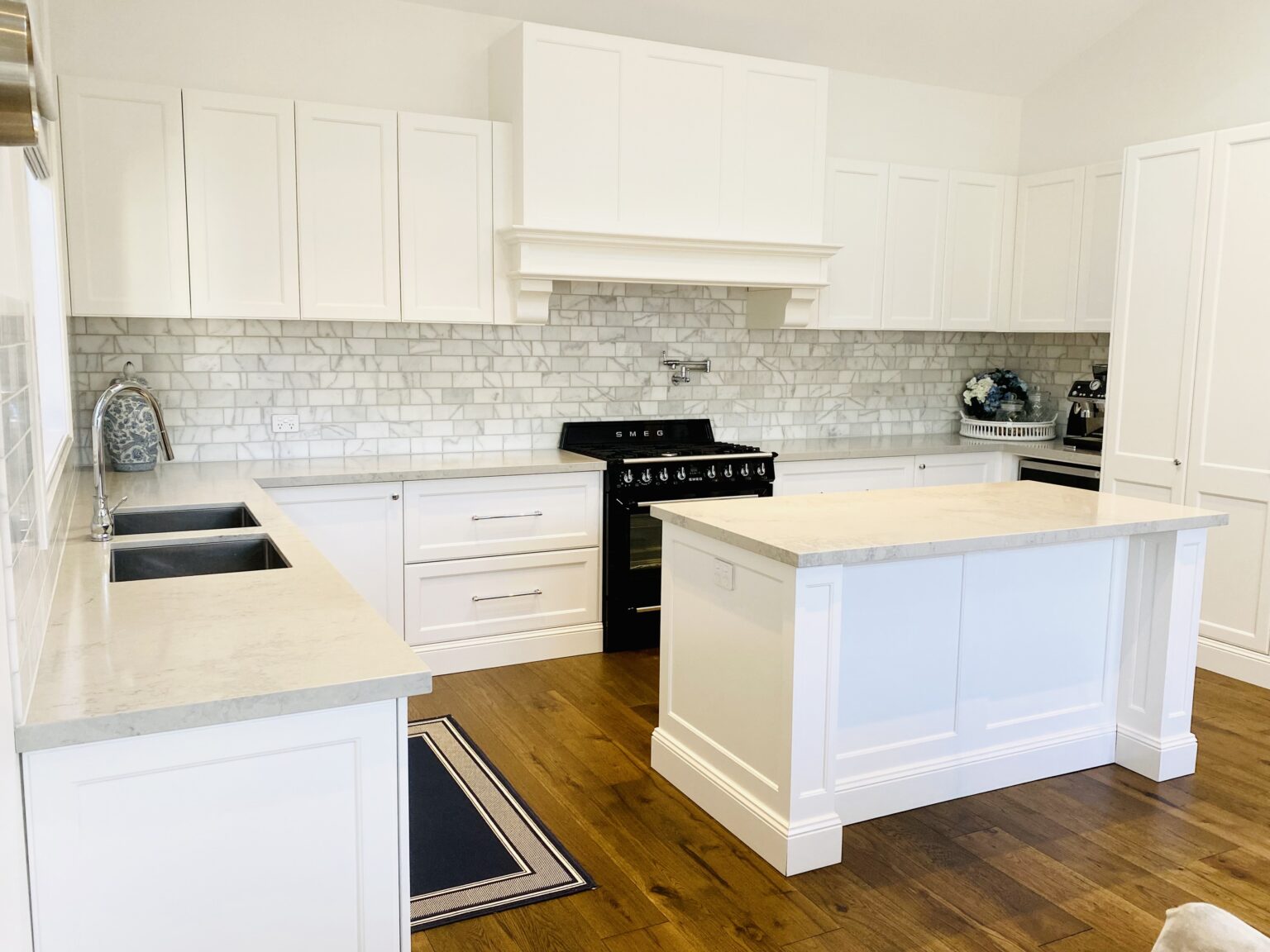 Hampton-style kitchens